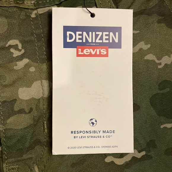 Levi’s Denizen slim carpenter camo pants size 14 regular NWT - Picture 3 of 9